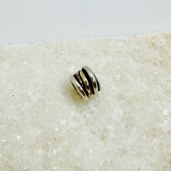 EUC Pandora 790153 Sterling Silver & 14k Yellow Gold Ring Cluster Charm - Picture 11 of 17